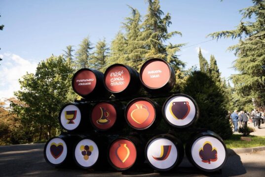 გურჯაანის ღვინის ფესტივალს დღეს მეღვინეობის ქალაქმა უმასპინძლა